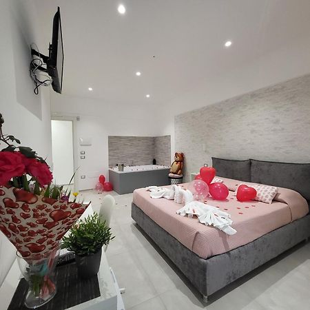 فيستَ B&B Tra Le Vie Del Borgo المظهر الخارجي الصورة